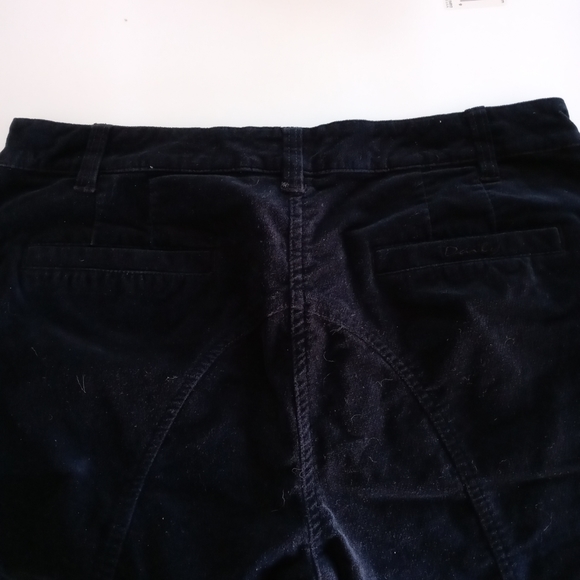 Daily Women Black Velvet Saddleback Jeans - Picture 7 of 7